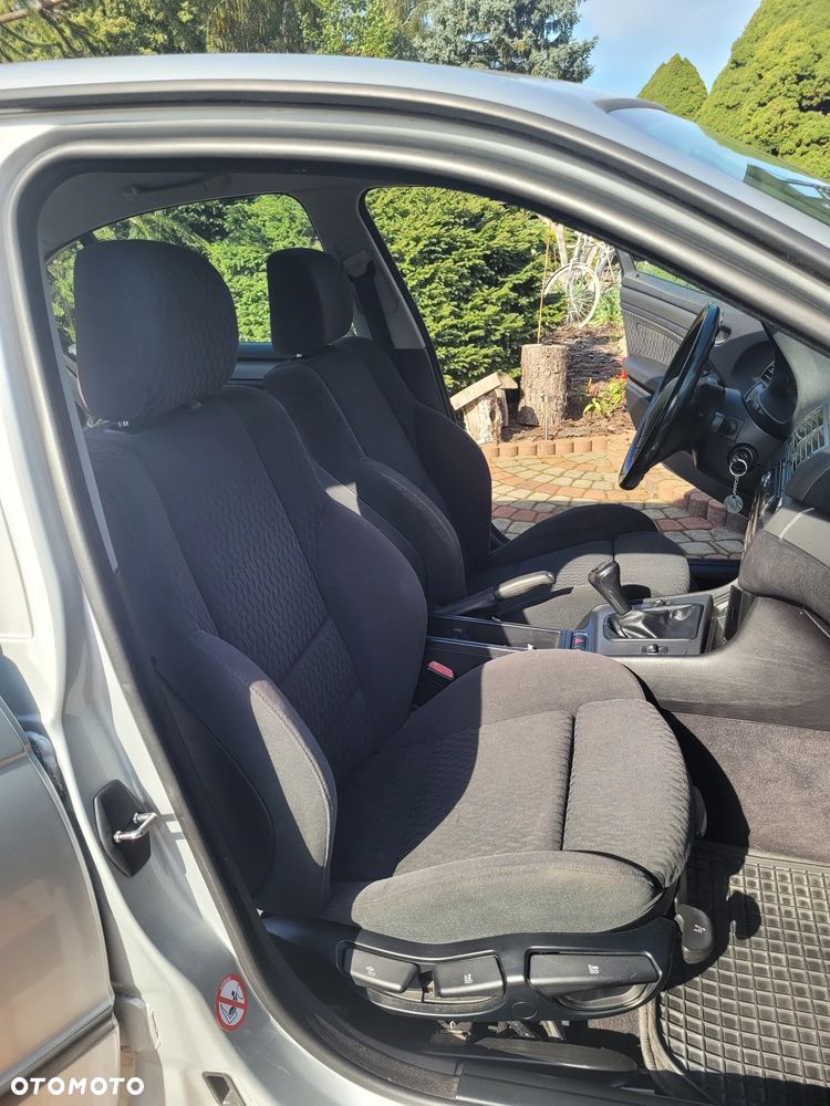 BMW Seria 3 316i - 6
