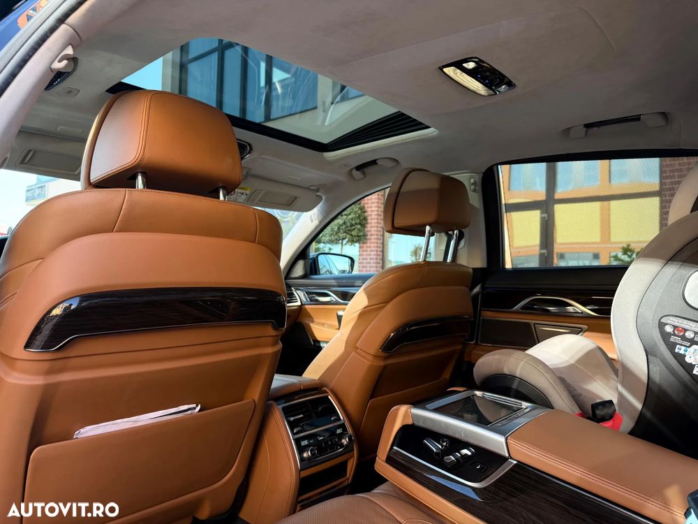 BMW Seria 7 740d xDrive - 19