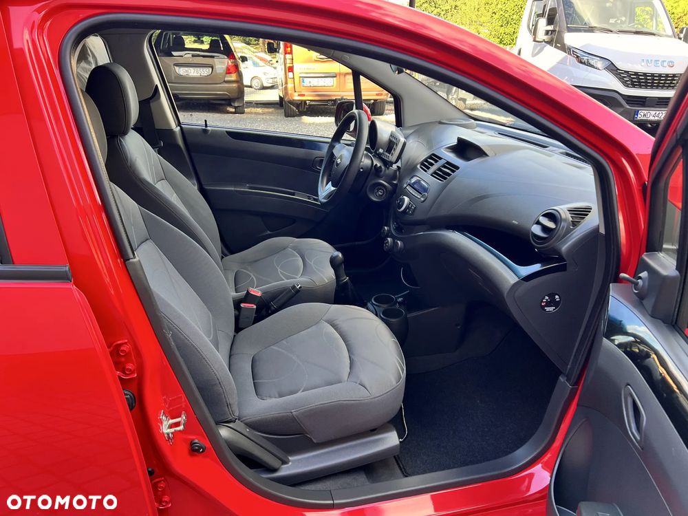 Chevrolet Spark 1.0 LS+ - 26