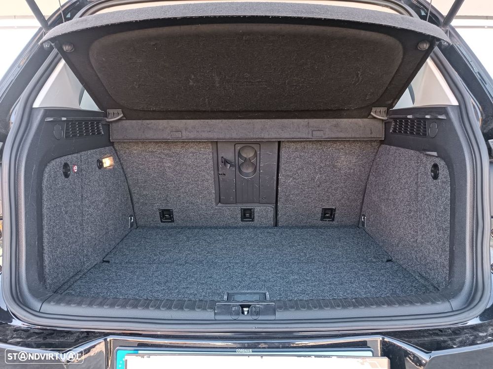 VW Tiguan 2.0 TDi Sport BlueMotion - 9