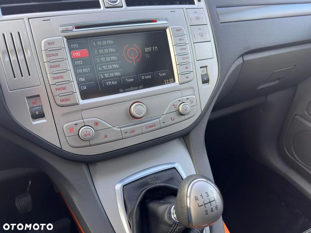 Ford Kuga 2.0 TDCi 2x4 Titanium - 17