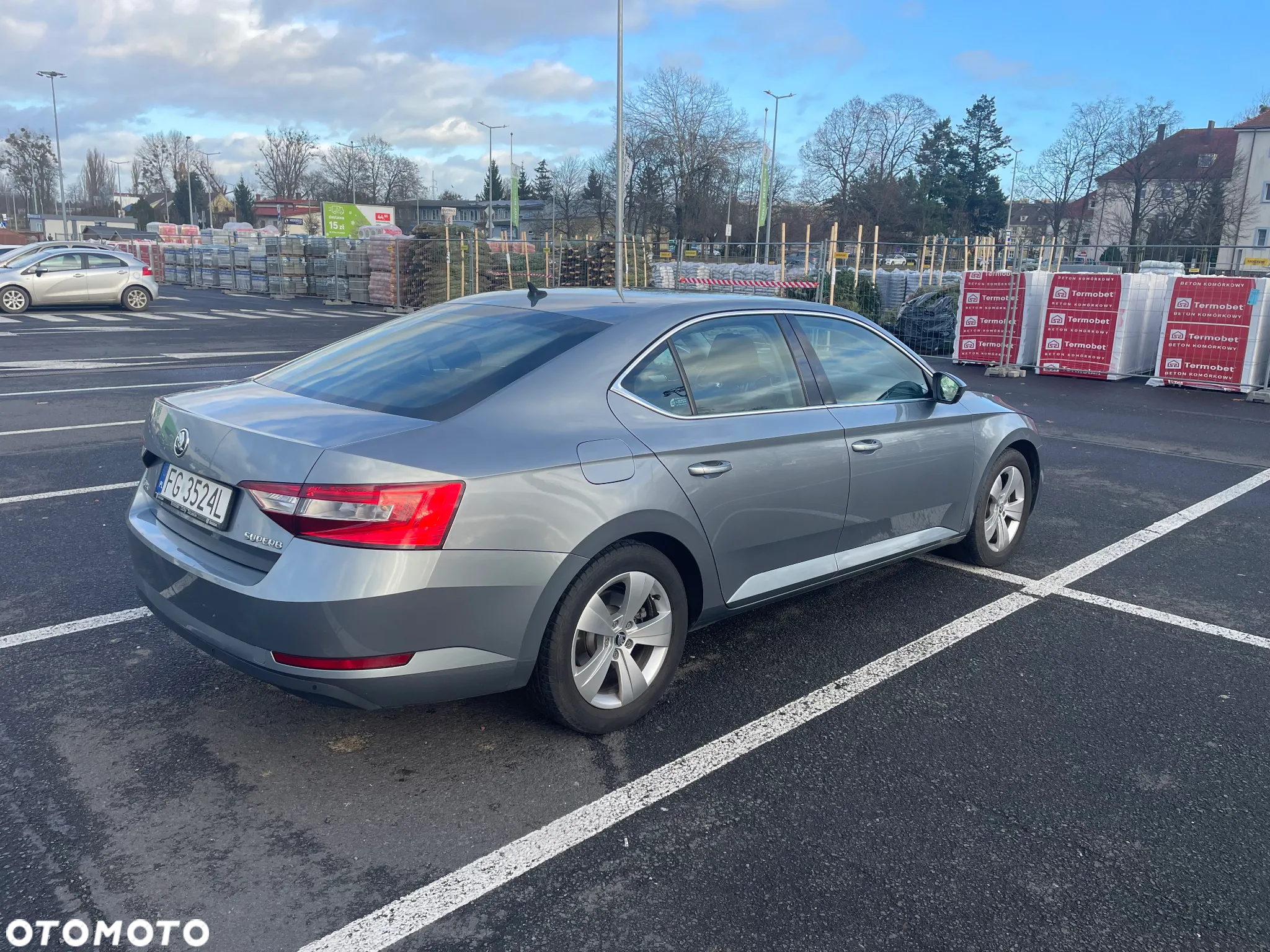Skoda Superb - 4