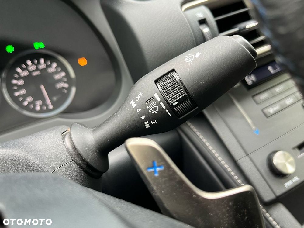 Lexus RC F Prestige - 28