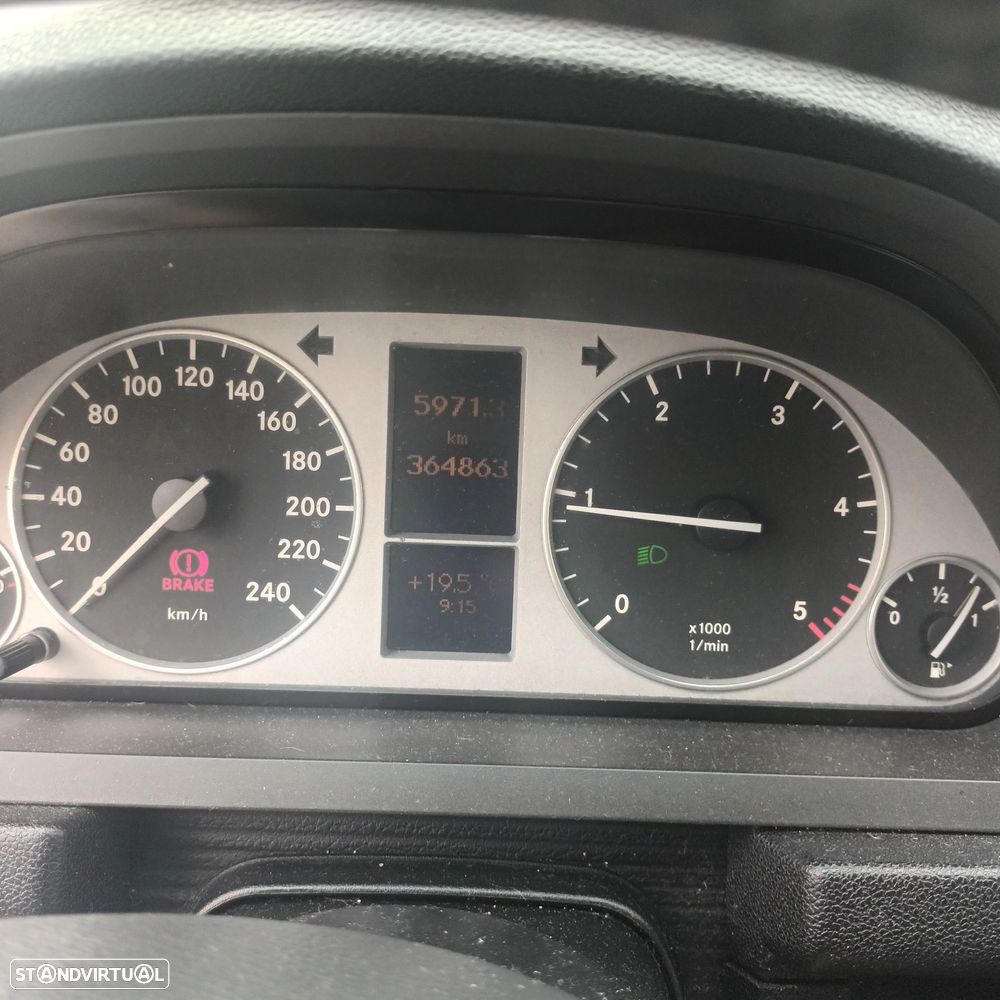 Mercedes-Benz B 180 CDI - 7