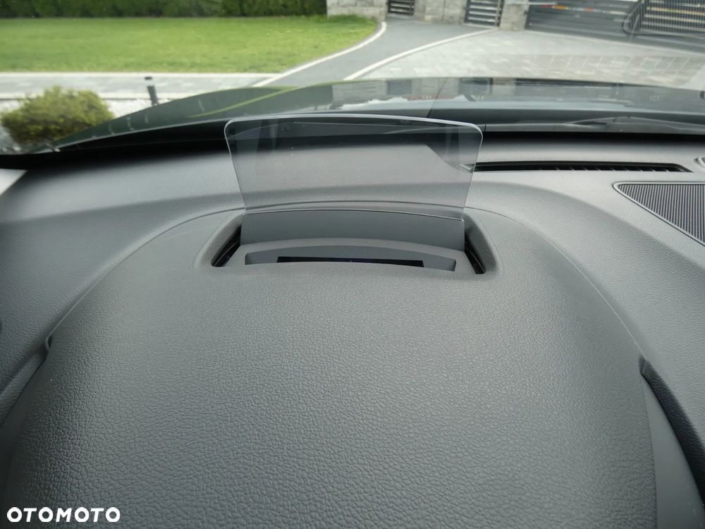 Hyundai Kona 1.6 T-GDI Premium DCT - 33