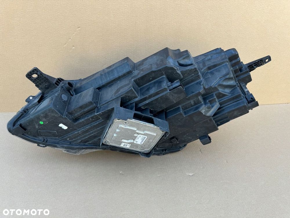 LAMPA FORD KUGA MK3 XENON FULL LED PRAWA PRZÓD - 7