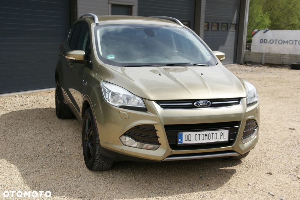 Ford Kuga 2.0 TDCi 2x4 Titanium - 1
