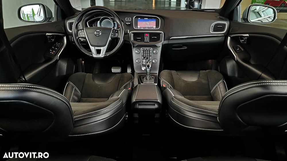 Volvo V40 D3 Geartronic RDesign - 5