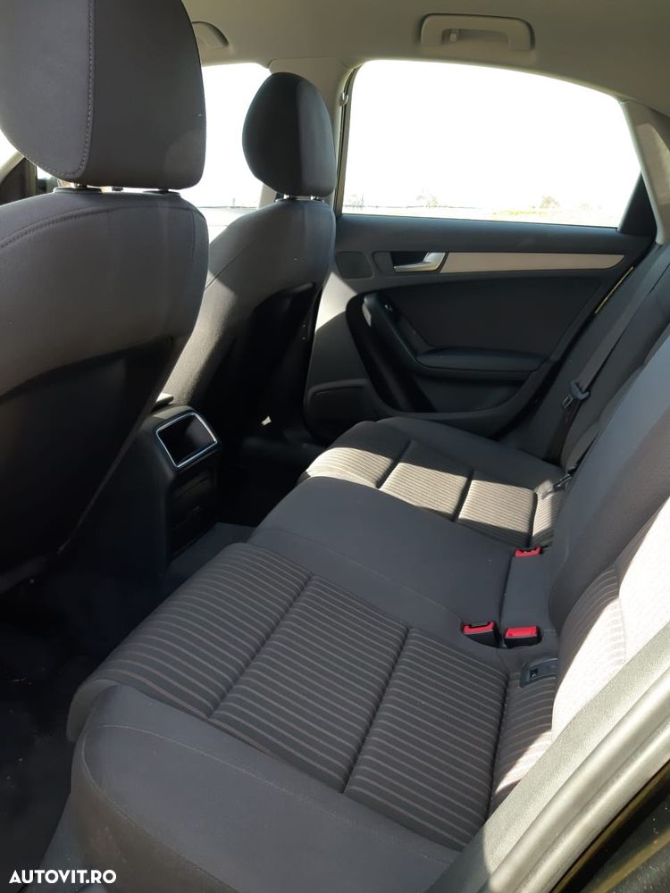 Audi A4 Limuzina 2.0 TDI - 6