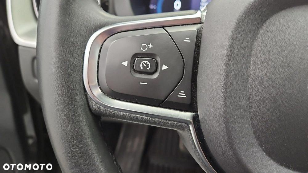 Volvo XC 60 B4 D Core - 16