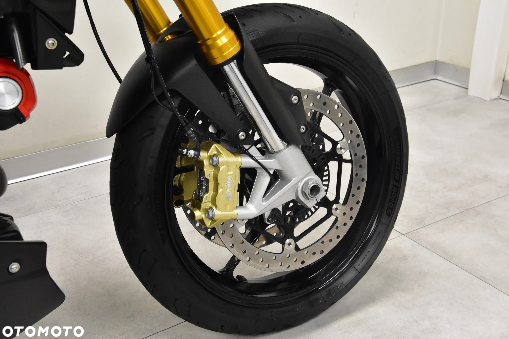 Aprilia Dorsoduro - 30