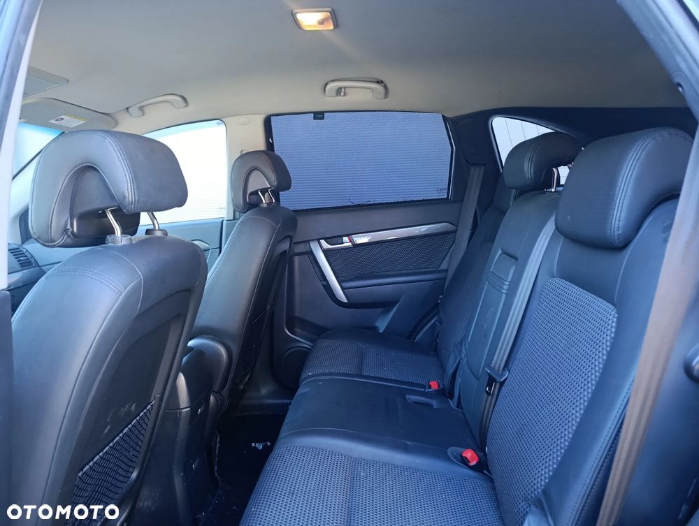 Chevrolet Captiva 2.4 2WD 7 Sitzer LS Family Edition - 26