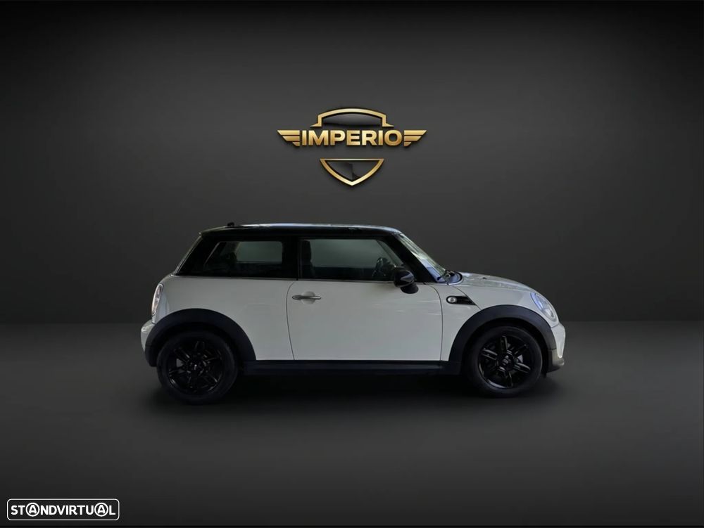 MINI 3 Portas Cooper D - 7