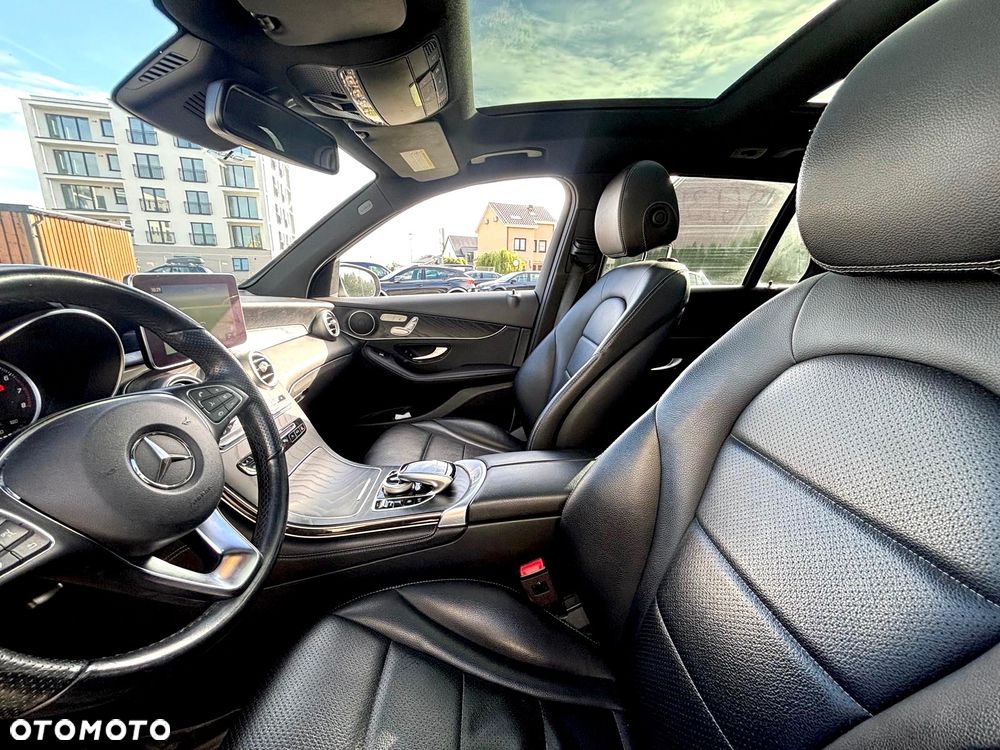 Mercedes-Benz GLC 300 4Matic 9G-TRONIC - 13