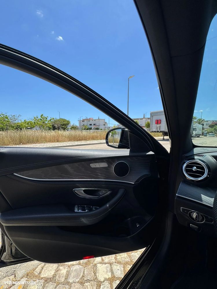 Mercedes-Benz E 300 de 4Matic T 9G-TRONIC AMG Line - 24