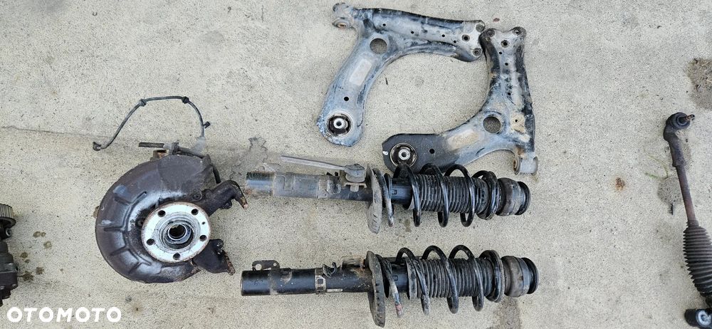 Zwrotnica piasta prawa Amortyzator sprężyna lewy prawy przód wahacz Skoda FABIA 2 II VW Polo 6R Ibiza IV 1,2 2009r 6Q0256AC 6Q0413031BJ - 1