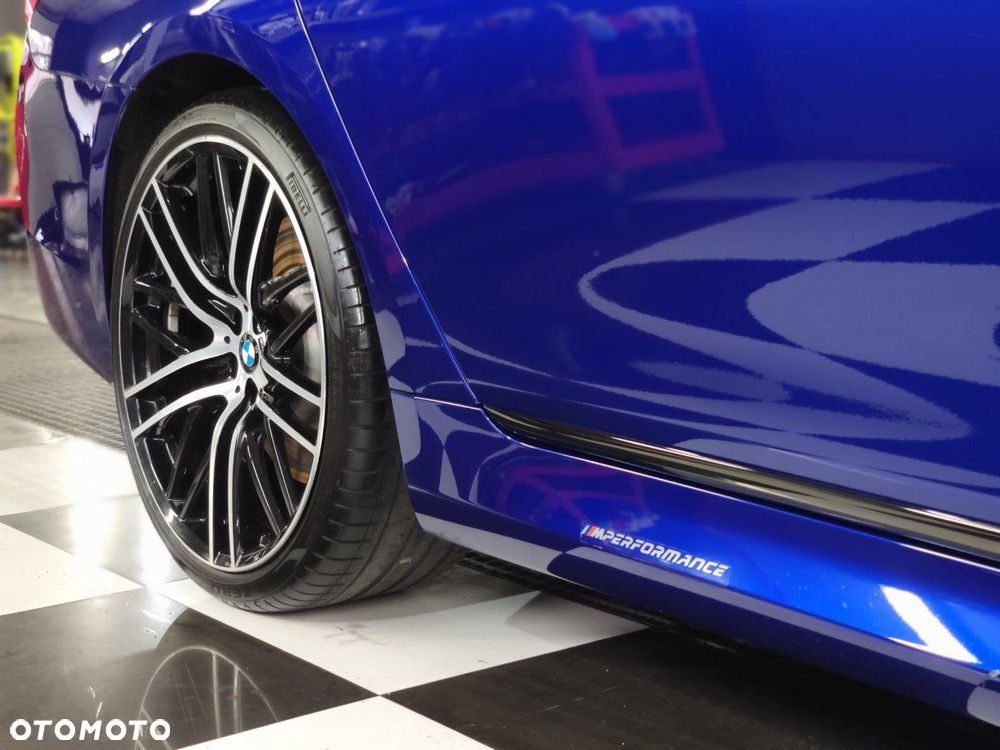 BMW Seria 7 750i - 15