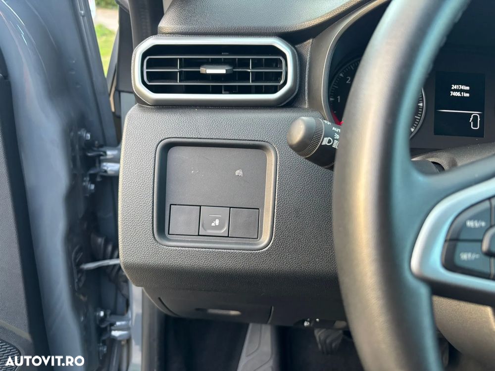 Dacia Duster TCe 150 2WD GPF Prestige - 17