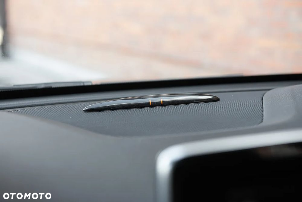 Mercedes-Benz CLA 220 d 7G-DCT AMG Line - 25