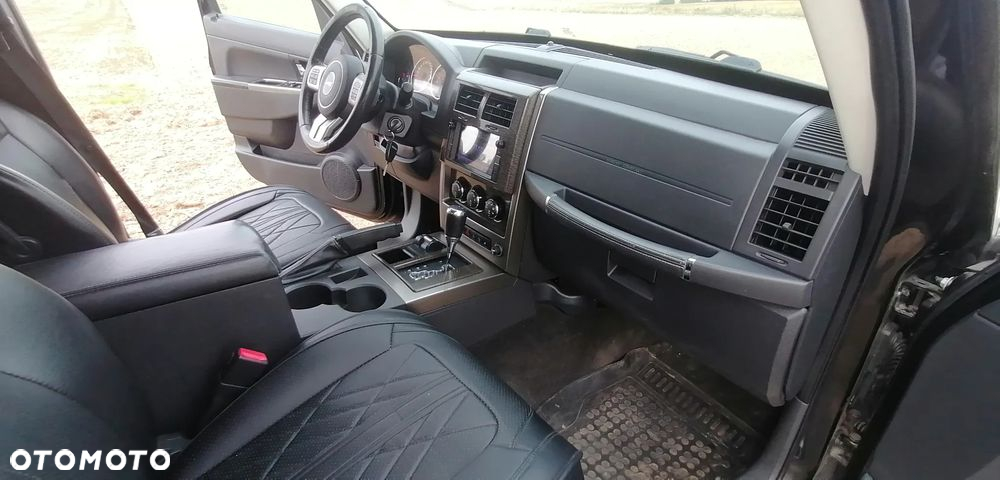 Jeep Cherokee 2.8 CRD Limited - 13