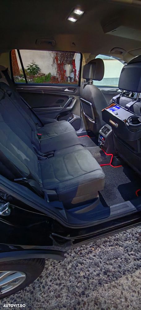 Volkswagen Tiguan 2.0 TDI 4Mot DSG Comfortline - 9