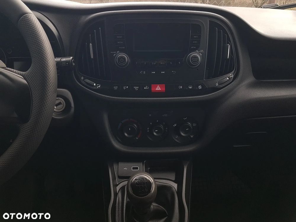 Fiat Doblo 1.6 Multijet 16V Easy - 10