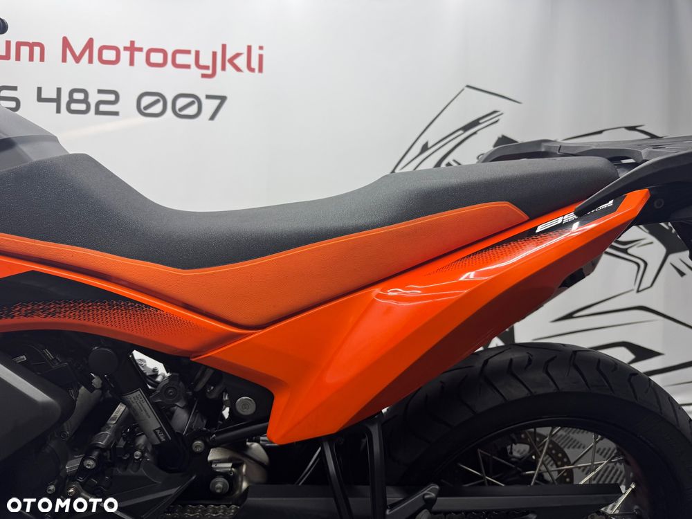 KTM Adventure - 16