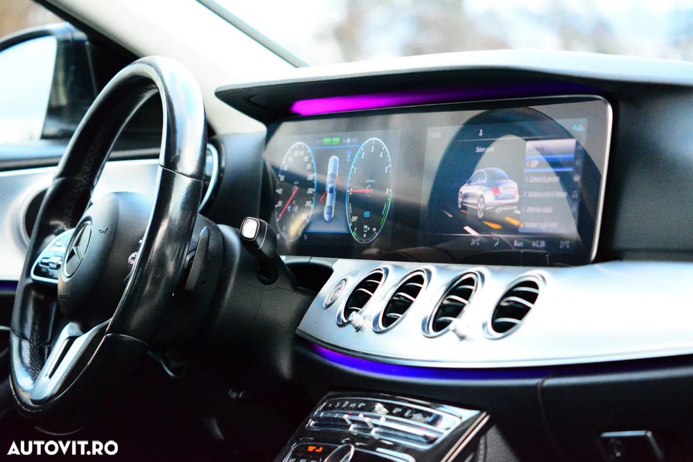 Mercedes-Benz E 300 de 9G-TRONIC - 6