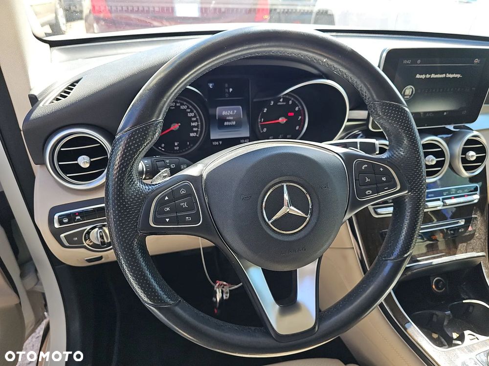 Mercedes-Benz GLC 300 4Matic 9G-TRONIC - 8