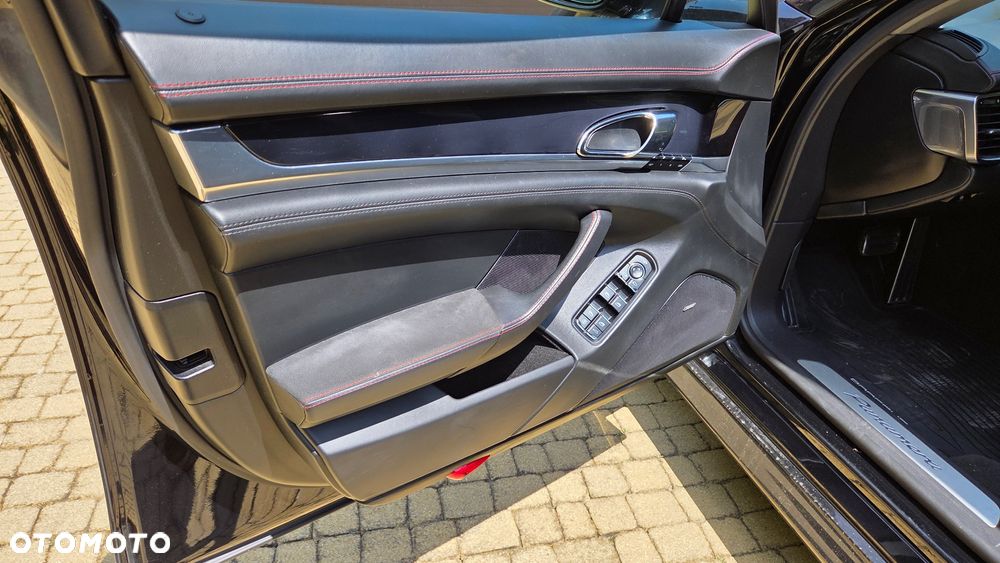 Porsche Panamera Diesel - 10