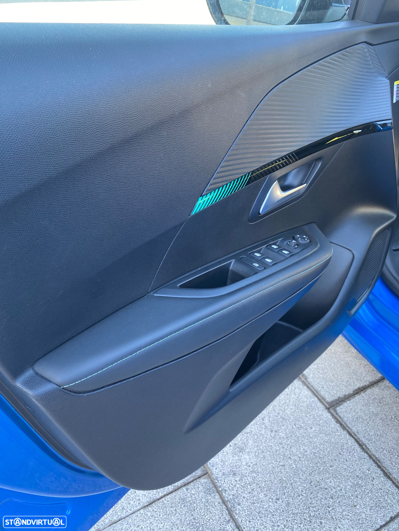 Peugeot e-208 50 kWh Allure Pack - 9