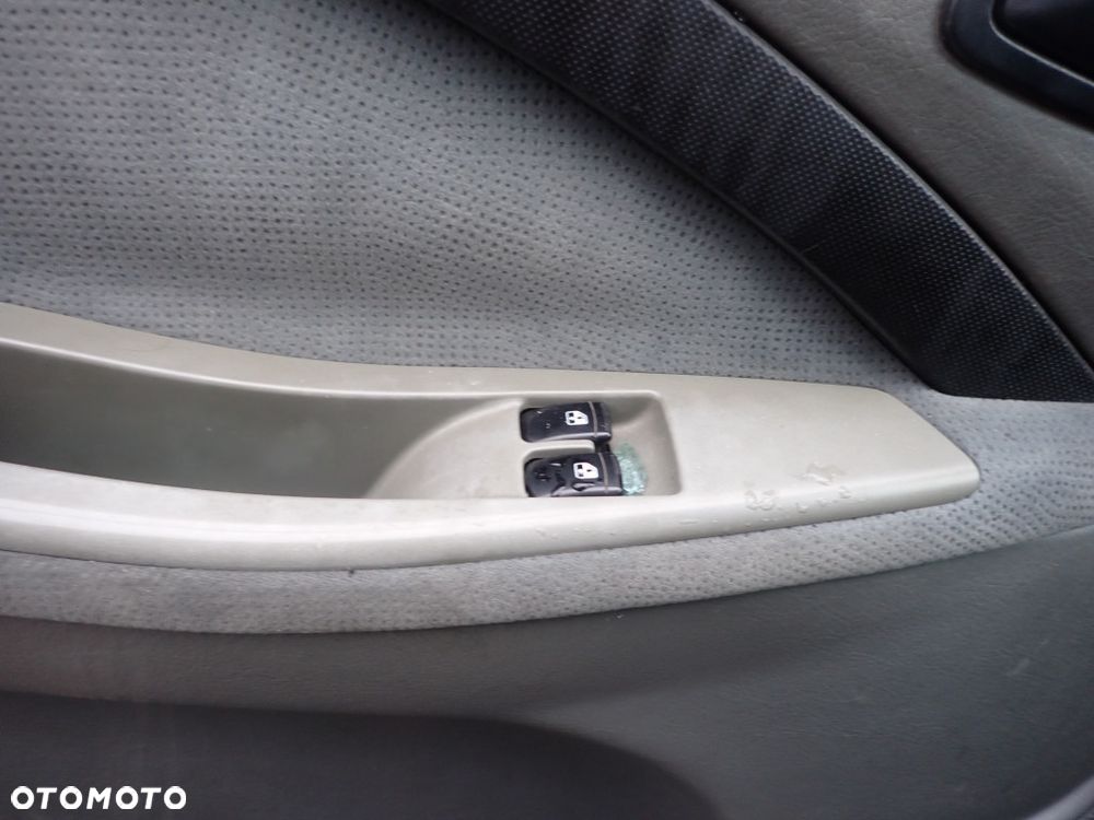 CZĘŚCI - Chevrolet Nubira 1,6 16V F16D3 109KM KOMBI lakier 92U 2006r. INDEX - 8574 - 14