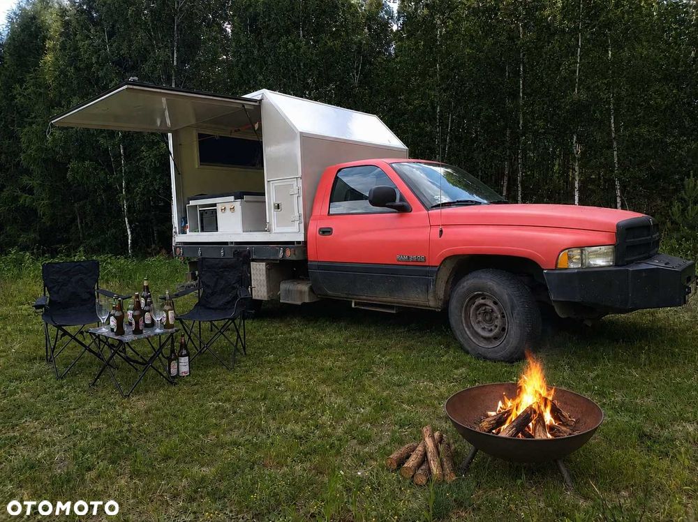 Dodge RAM - 1