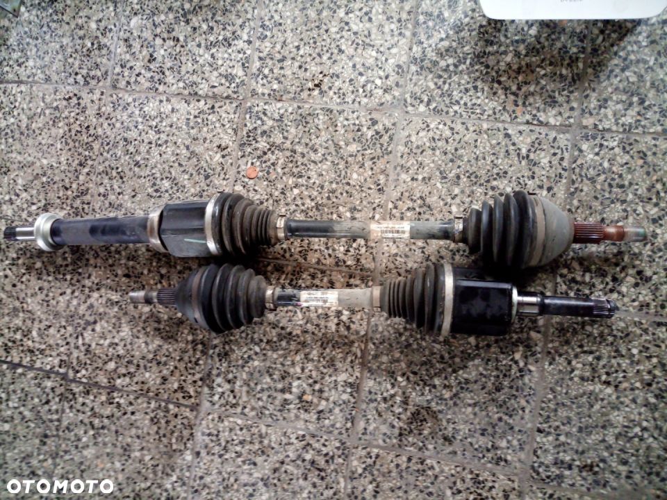 Polos prawa  mondeo mk5 FUSION 2,5 benzyna - 1