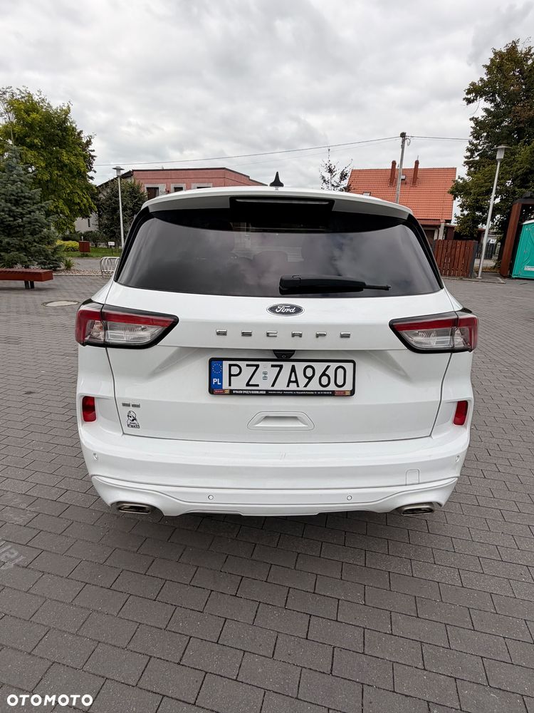 Ford Kuga - 34