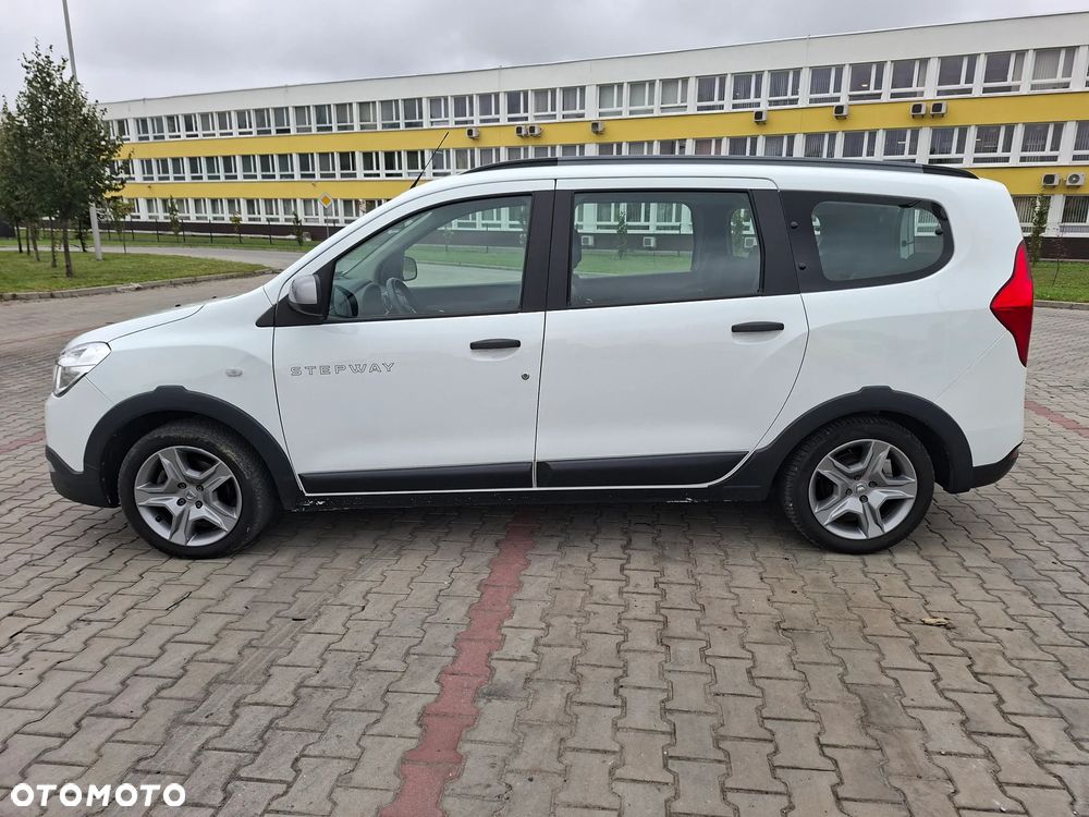 Dacia Lodgy 1.5 Blue dCi Stepway S&S - 3