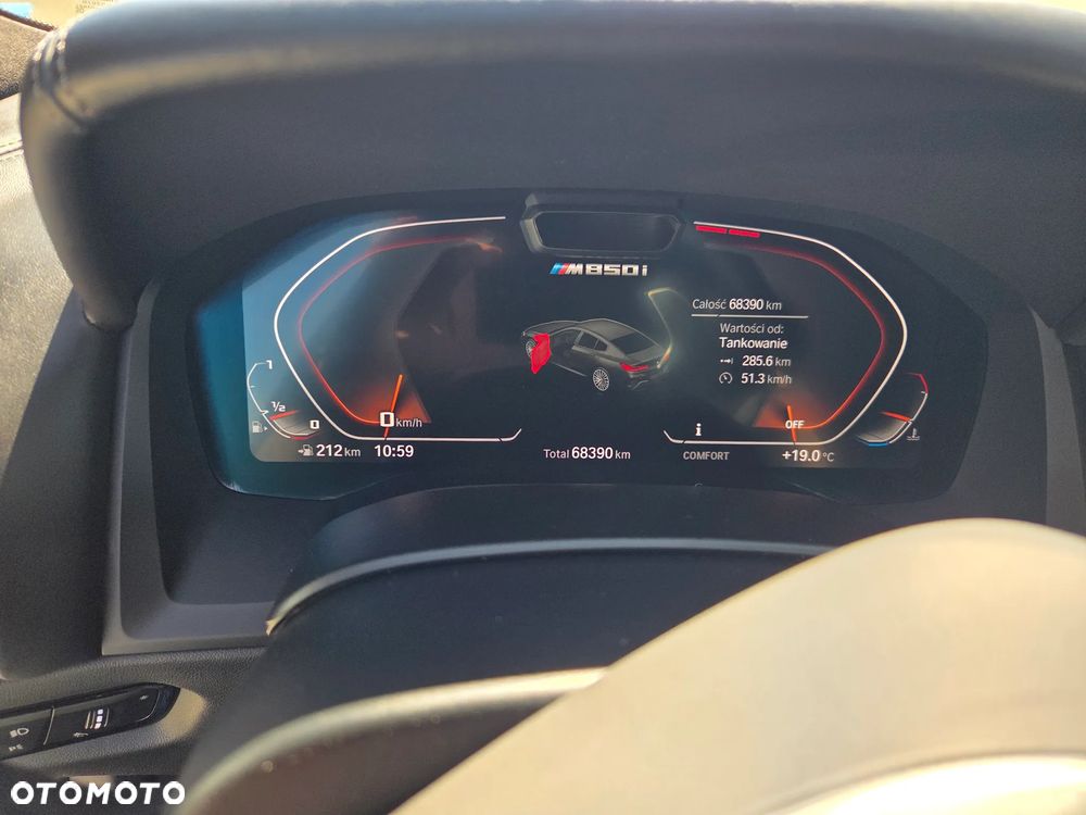 BMW Seria 8 - 13