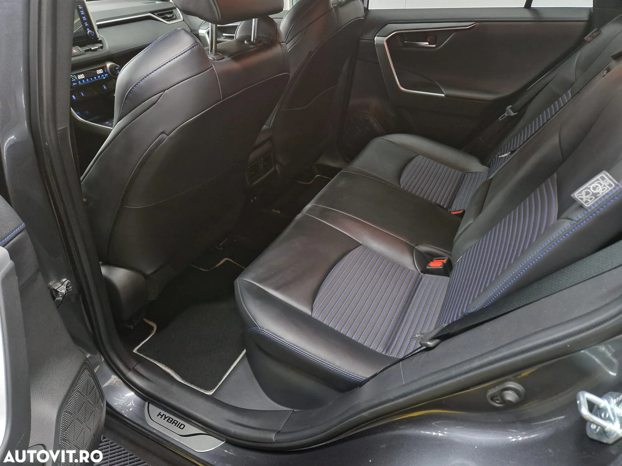 Toyota RAV4 2.5 Hybrid VVT-iE 4x2 Exclusive - 25