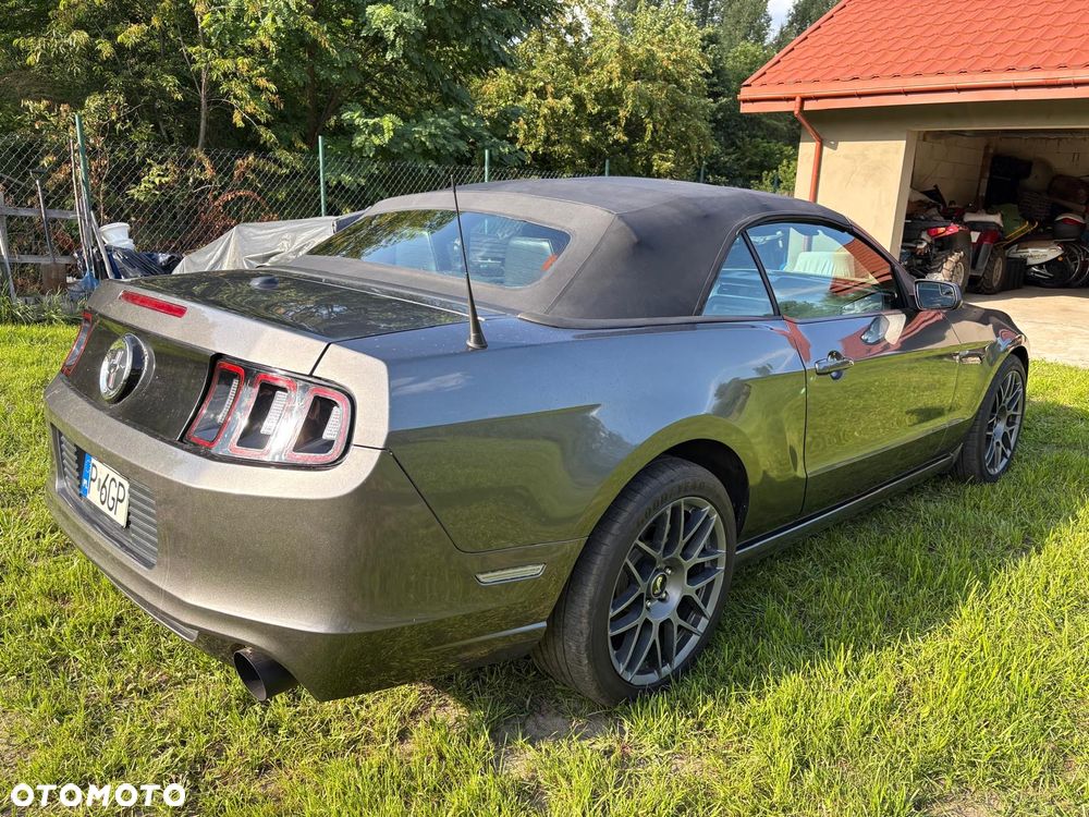 Ford Mustang 3.7 V6 Premium - 9