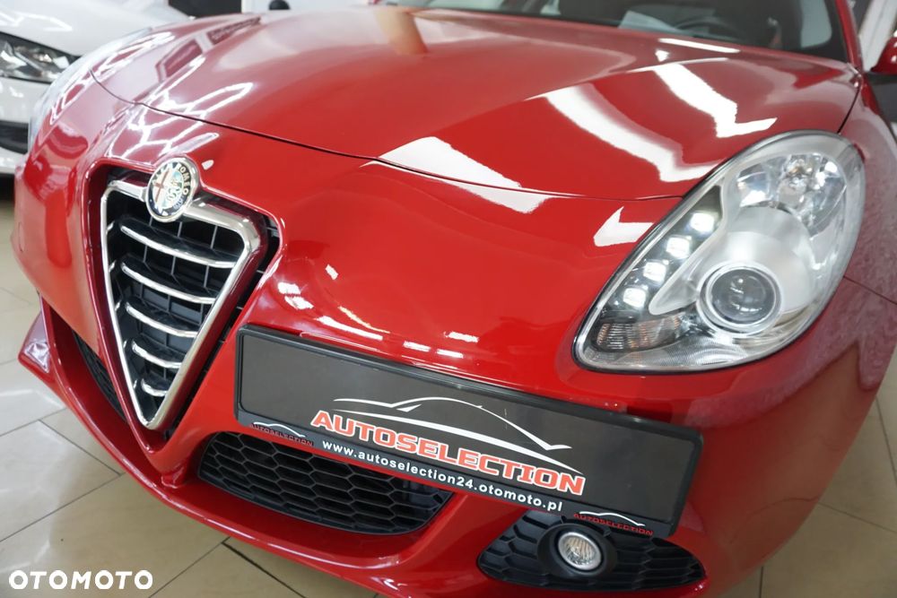 Alfa Romeo Giulietta 2.0 JTDM 16V - 13