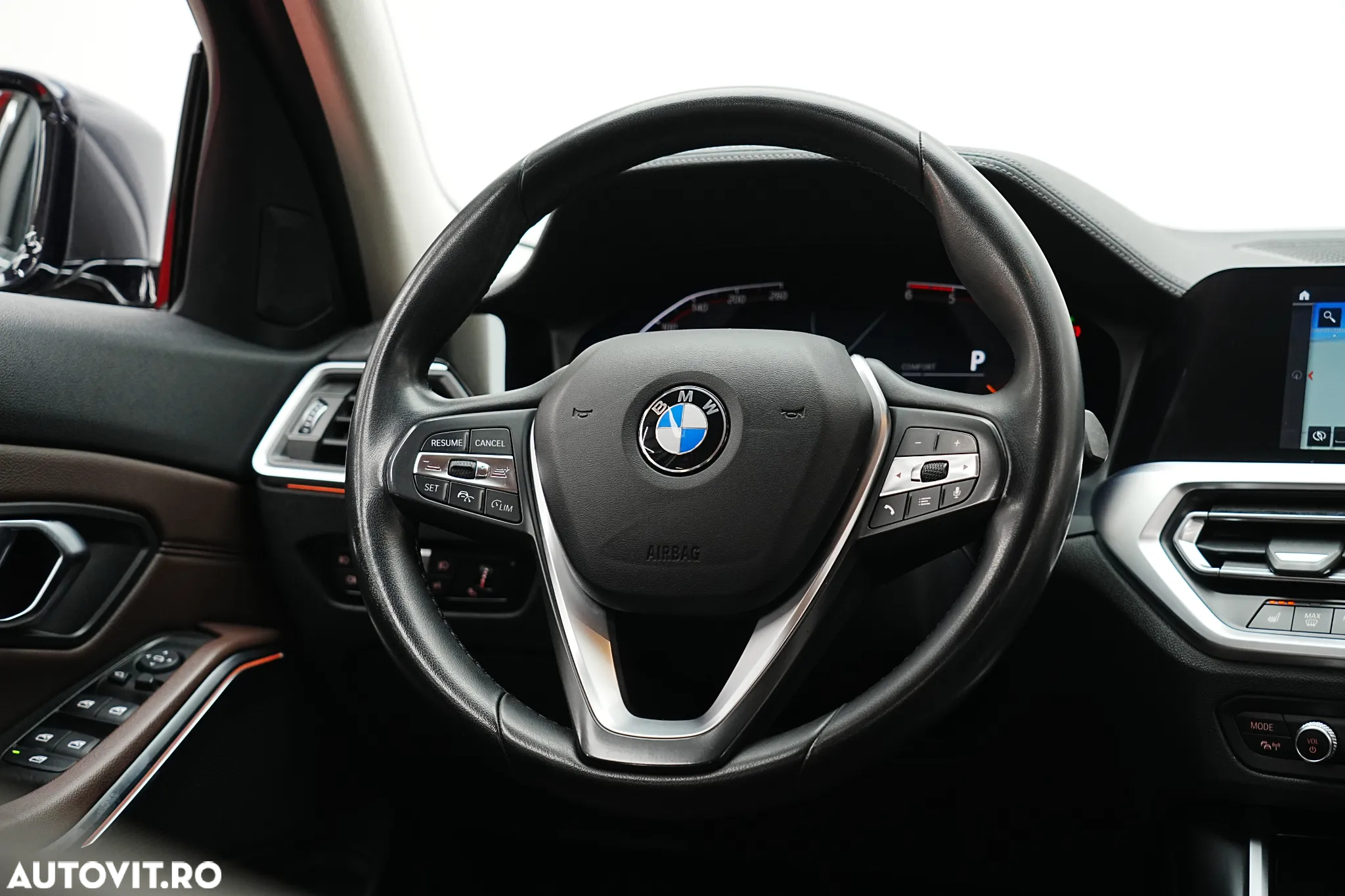 BMW Seria 3 320d Aut. xDrive - 33