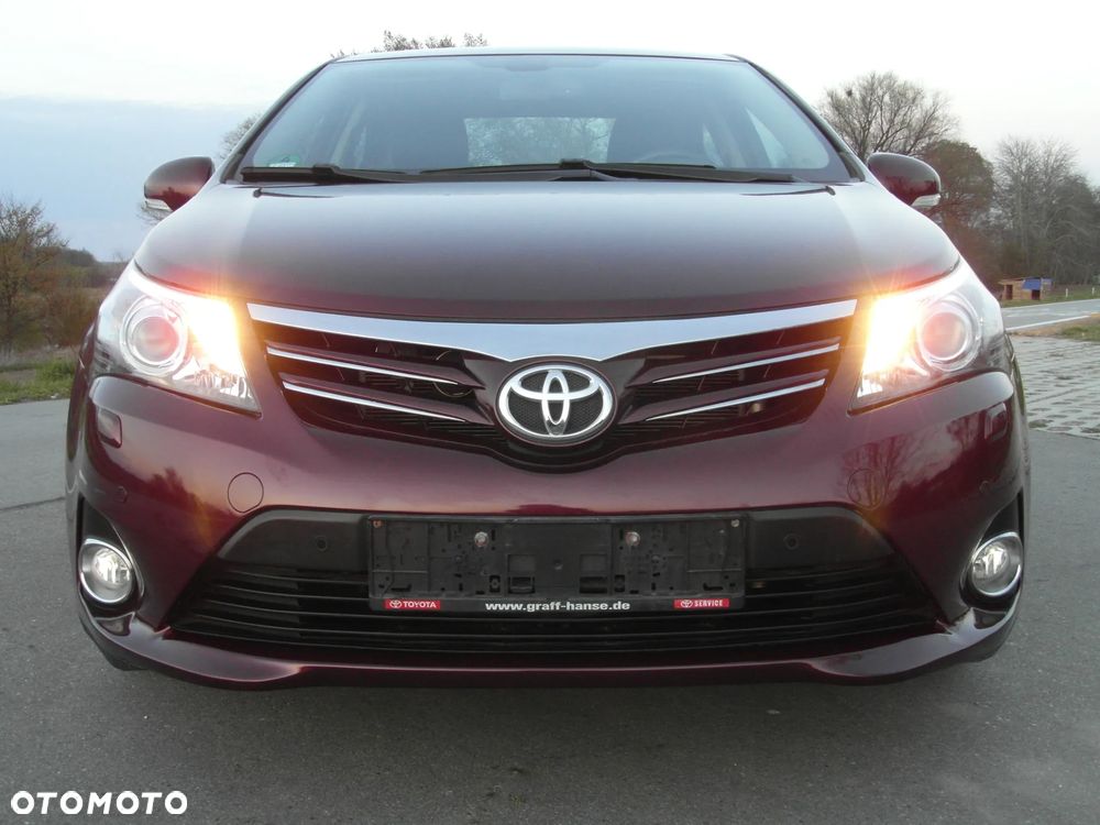 Toyota Avensis 1.8 Edition-S - 14