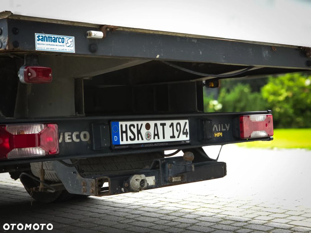Iveco DAILY 40C15D - 12
