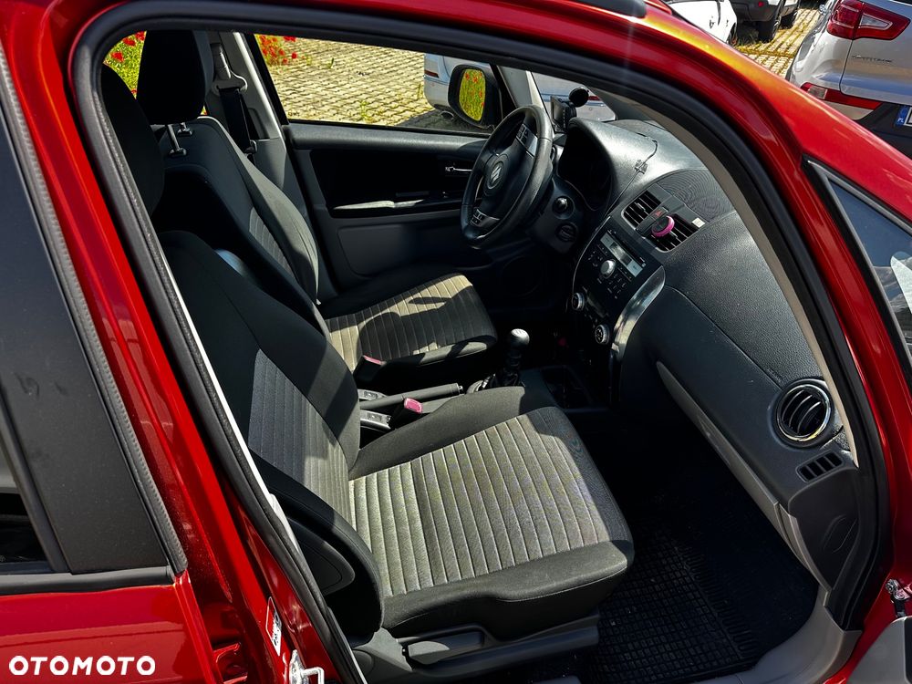 Suzuki SX4 2.0 DDiS 4x4 Comfort - 6