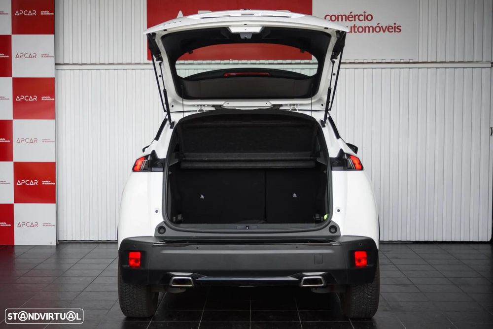 Peugeot 2008 PureTech 130 EAT8 Allure - 12