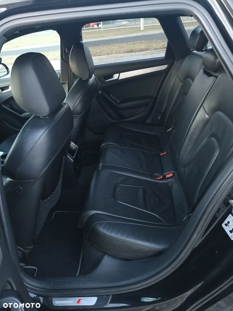 Audi A4 Avant 2.0 TDI - 15