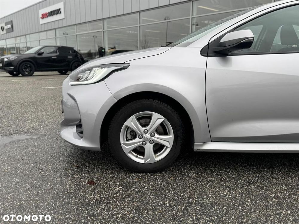 Toyota Yaris Hybrid 1.5 Active - 3