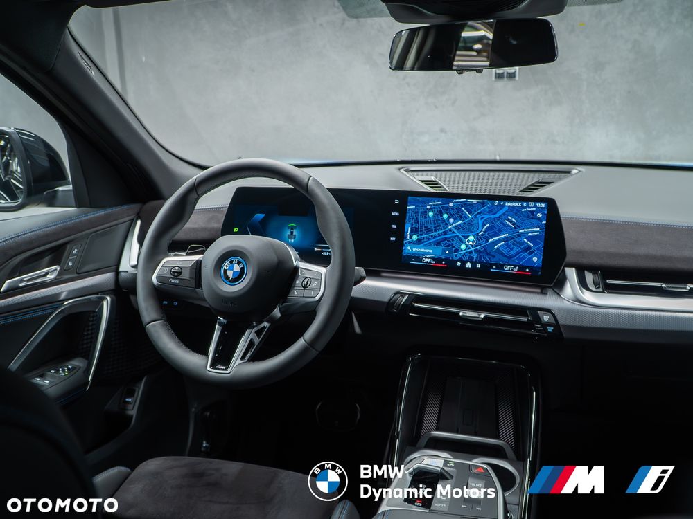 BMW iX2 eDrive20 - 19