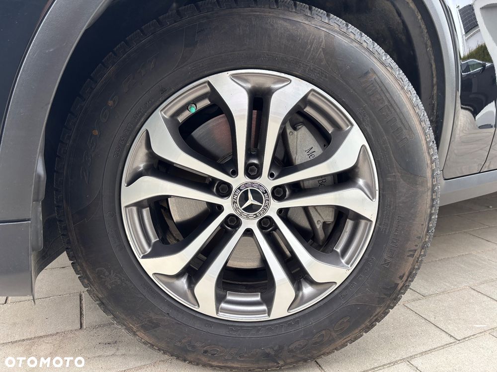 Mercedes-Benz GLC - 4