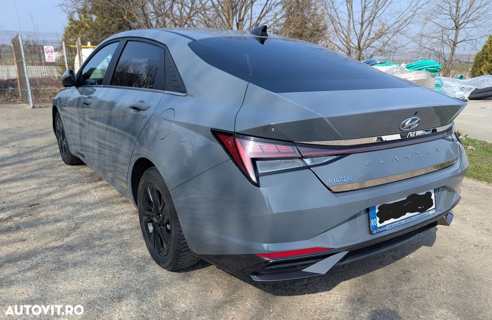 Hyundai Elantra 1.6 l 123 CP CVT Highway - 7